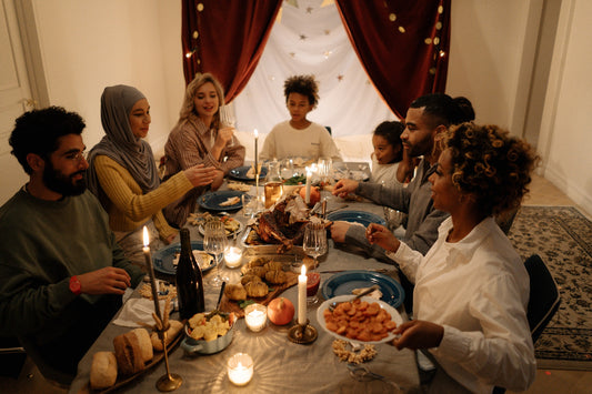 Holiday's Buzzing: How to Prepare and Organize Sales for the Festive Season